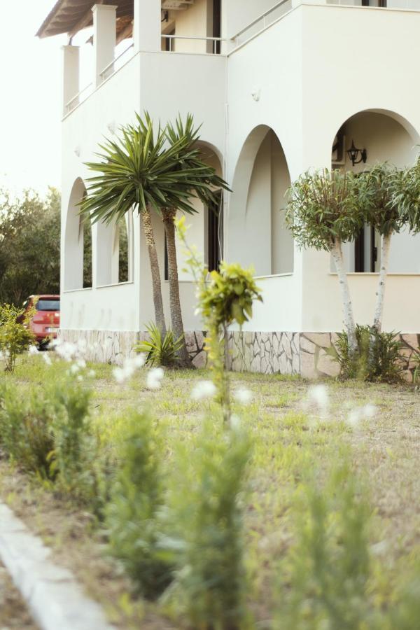 Parakladi Seaside Retreat Melíkia Dış mekan fotoğraf